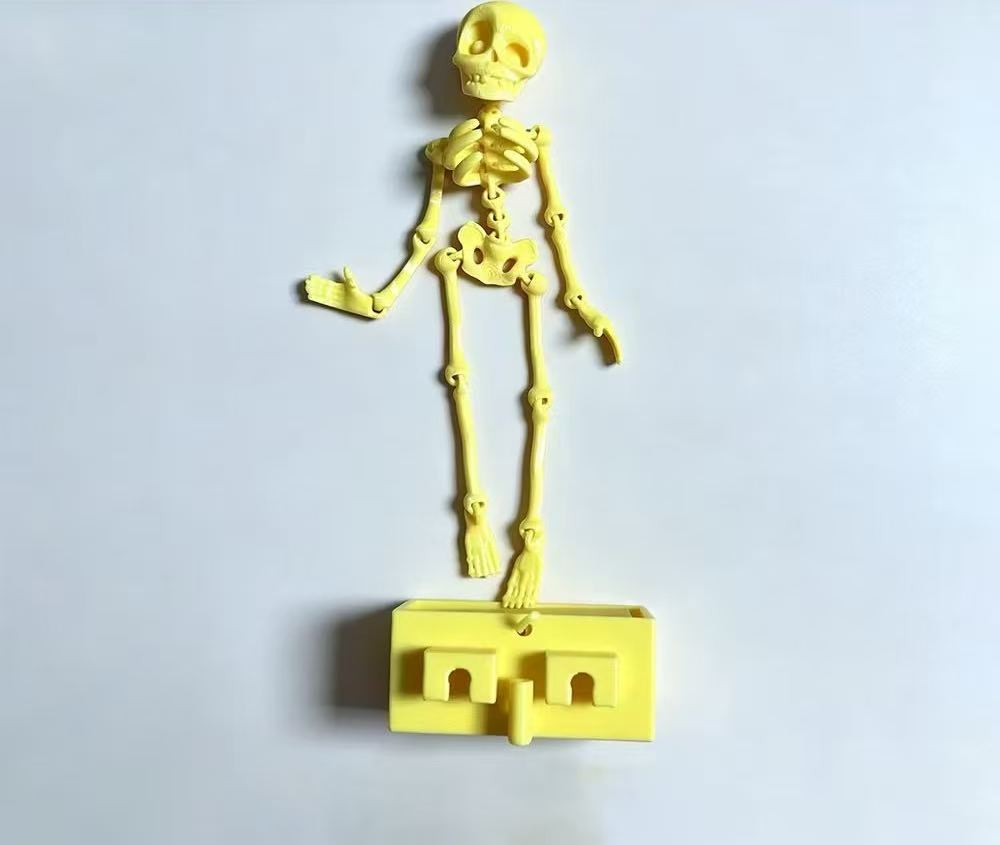 Dynamic Dancing Skeleton Aquarium Ornament