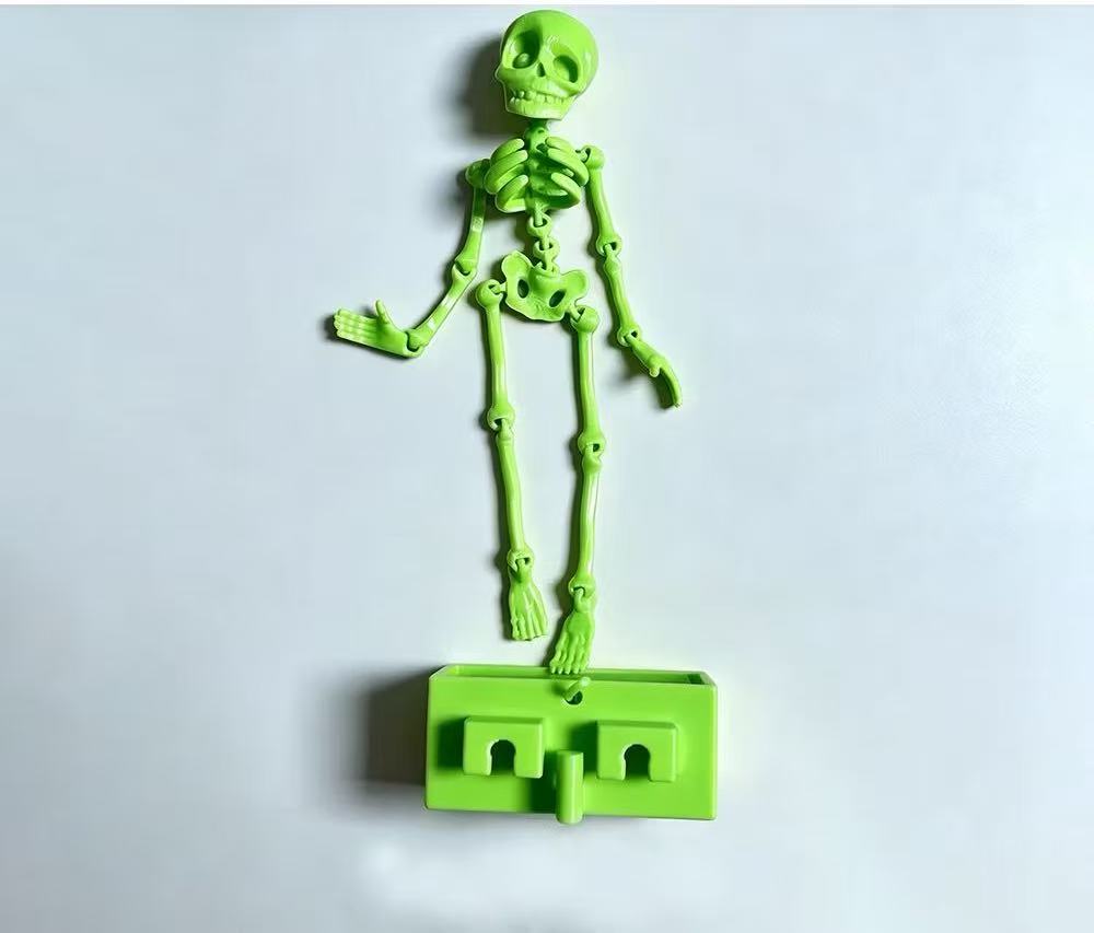 Dynamic Dancing Skeleton Aquarium Ornament